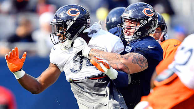 leonard-floyd-chicago-bears-defense-preseason.jpg